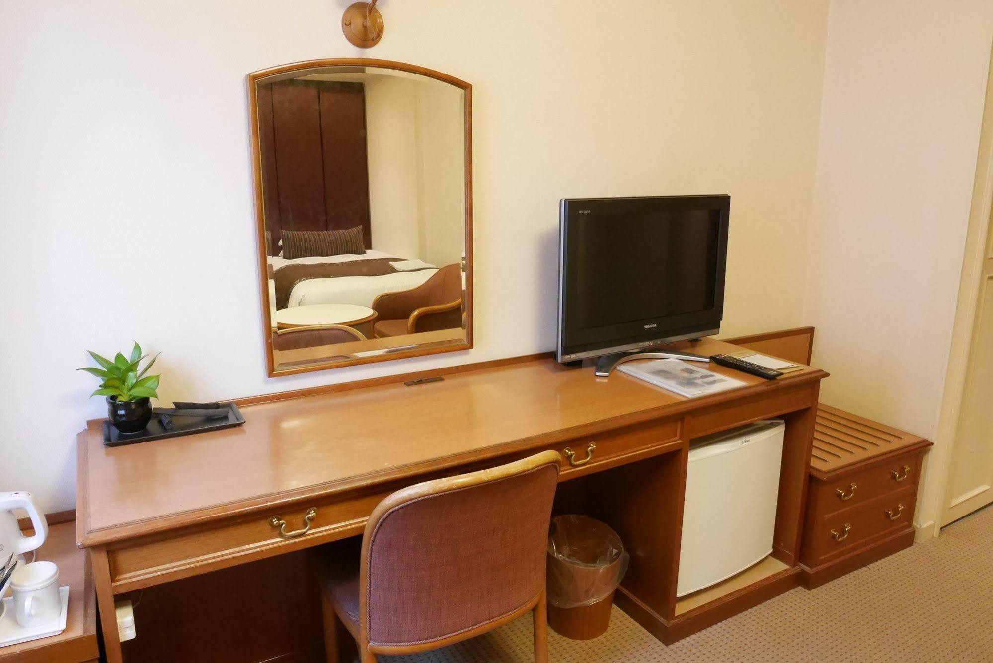 Hotel Yokohama Garden Dış mekan fotoğraf