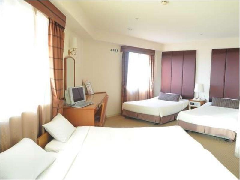 Hotel Yokohama Garden Dış mekan fotoğraf